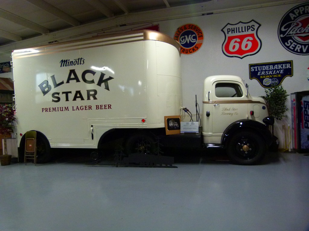 On the road in Oregon&ndash;Pacific NW Truck&nbsp;Museum